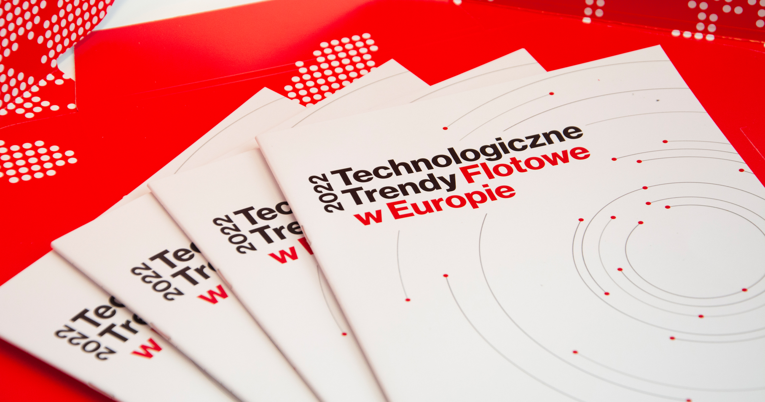 Dystrybucja raportu Verizon Connect o trendach flotowych